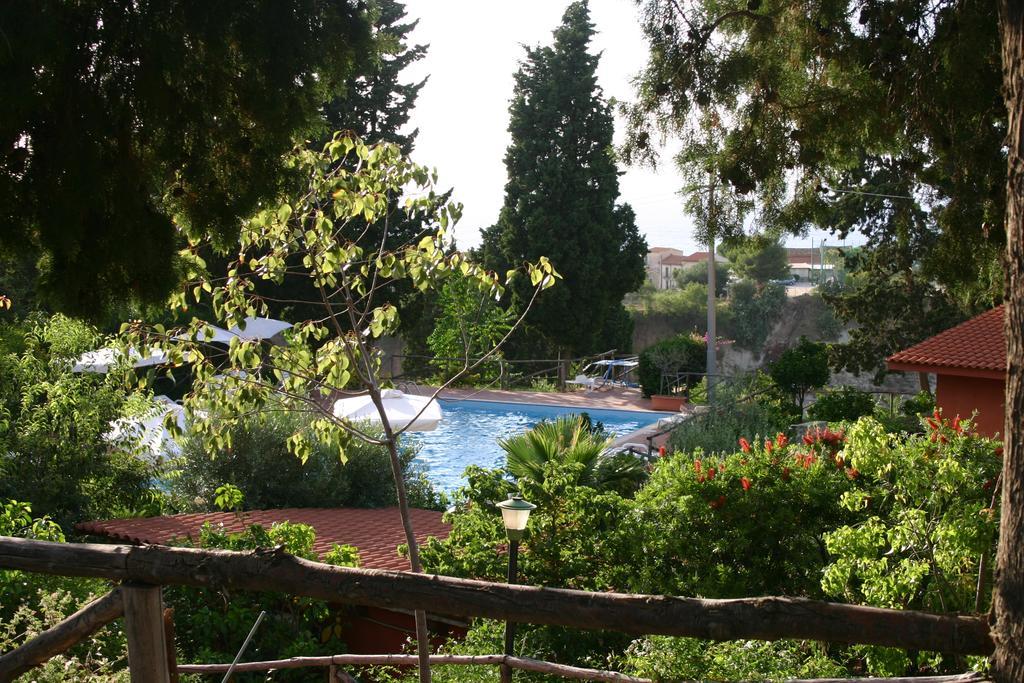 Agriturismo Ruralia Santa Domenica (Vibo Valentia) Exterior foto
